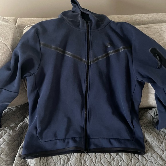Navy Nike tech xl - Picture 6 of 6